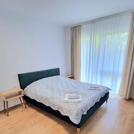 Lily Central Apartment With Free Parking Targu Mures Exterior photo