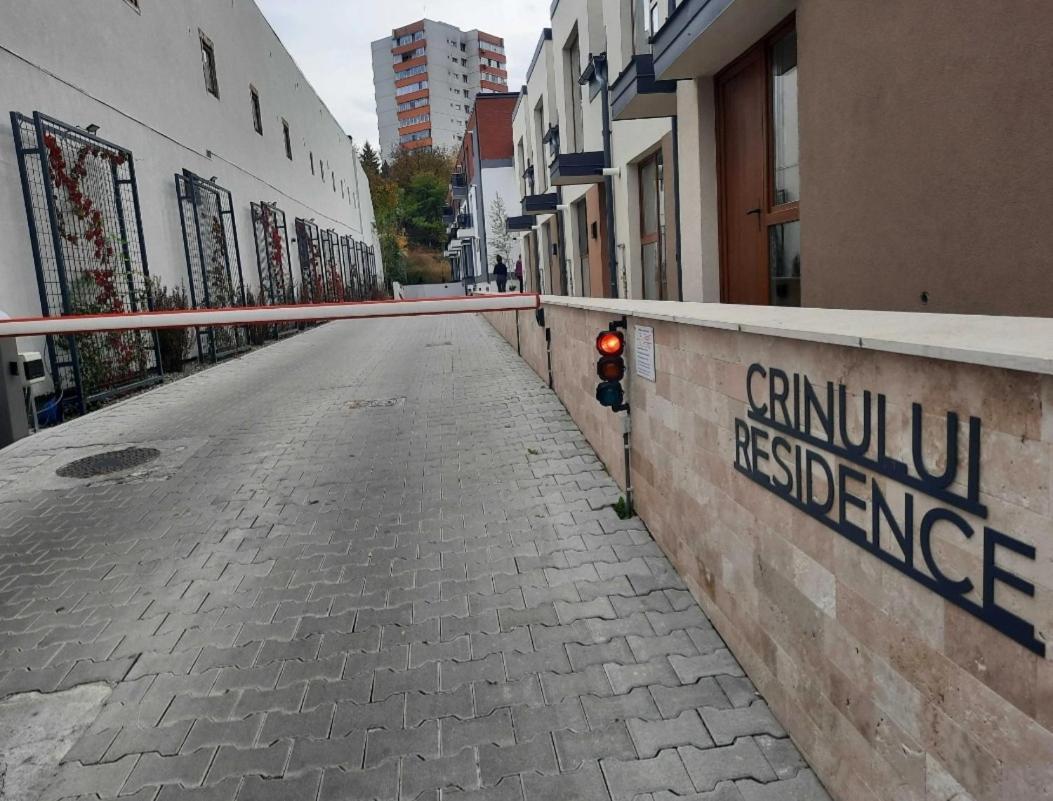 Lily Central Apartment With Free Parking Targu Mures Exterior photo