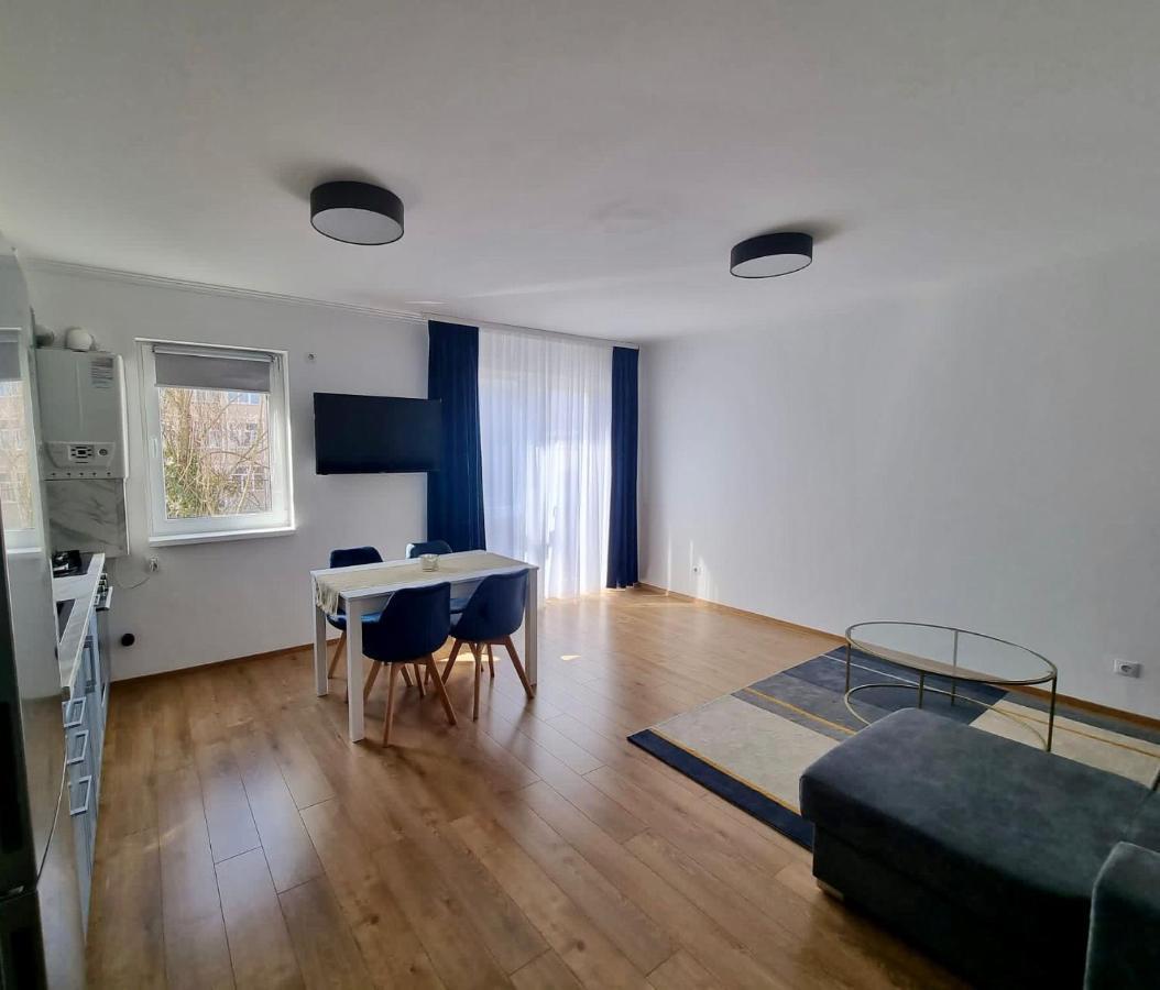 Lily Central Apartment With Free Parking Targu Mures Exterior photo